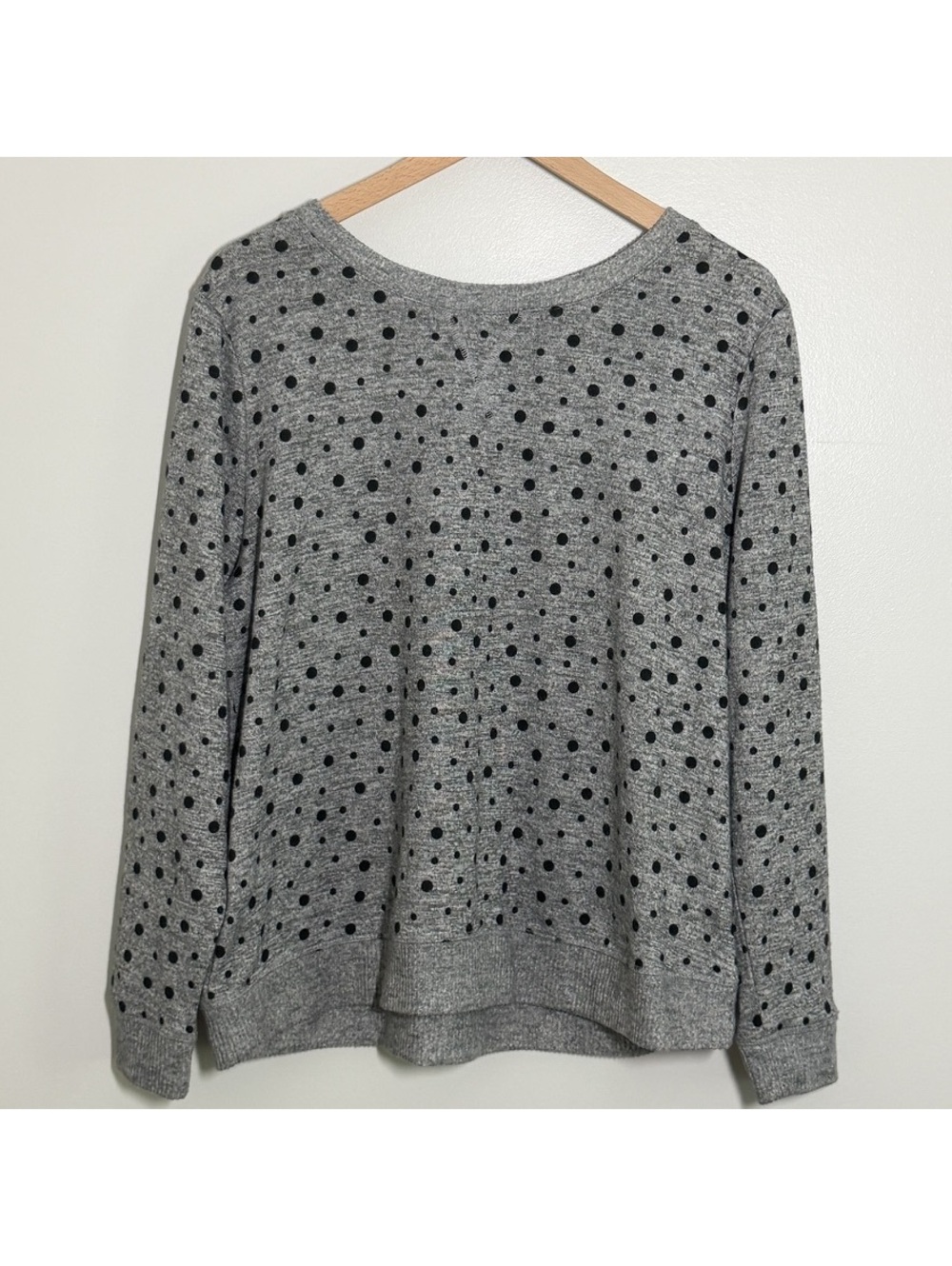 Emily Daniels XL Gray Black Polka Dot Knit Sweater Long Sleeve Stretch Pullover